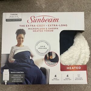 Sunbeam Extra-Cozy Heated Throw - Dark Blue and Cream
